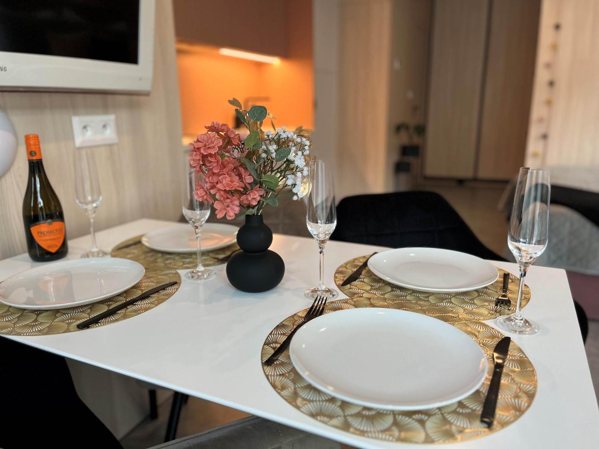 Apartmanhrabovob14 รูชอมแบรอค ภายนอก รูปภาพ